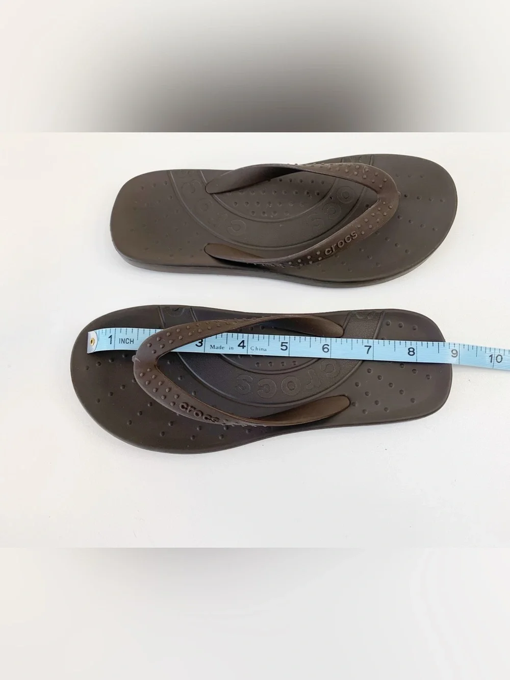 CROCS Kid's Crocband Flip Flop Sandals ~ J3 (2M/4W)
